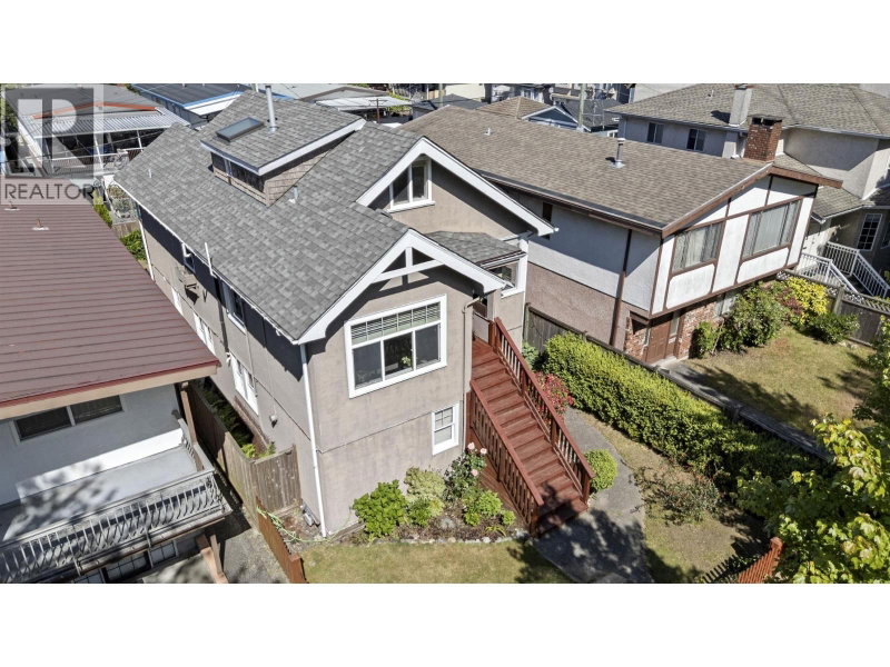 5743 ST. MARGARETS Street Vancouver British Columbia, V5R 3H6 - 4 Bedrooms Home For Sale