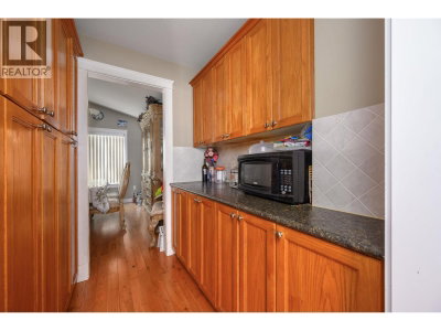 11382 240 Street | Maple Ridge British Columbia | Slide Image Ten