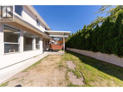 10128 CARTER Court | Richmond British Columbia | Slide Image Thirty-two