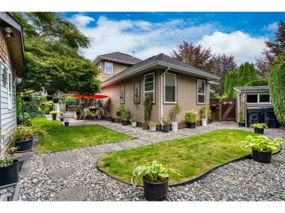 9023 207A Street | Langley British Columbia | Slide Image Twenty-seven