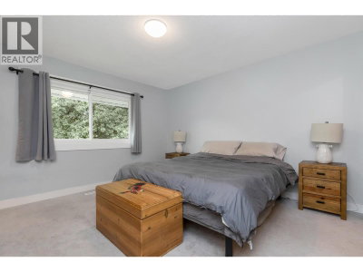 24320 116 Avenue | Maple Ridge British Columbia | Slide Image Thirteen