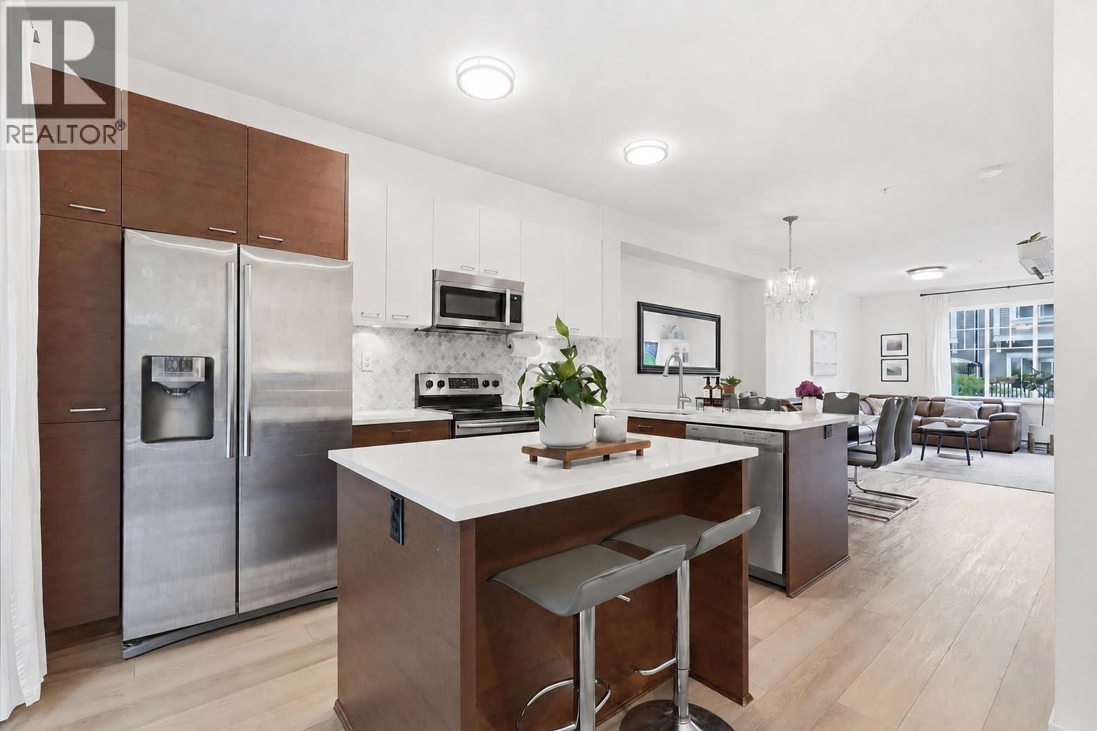 3010 RIVERBEND Drive, Coquitlam, British Columbia V3C 0B8