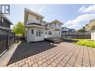 4993 VENABLES Street | Burnaby British Columbia | Slide Image Twenty-three