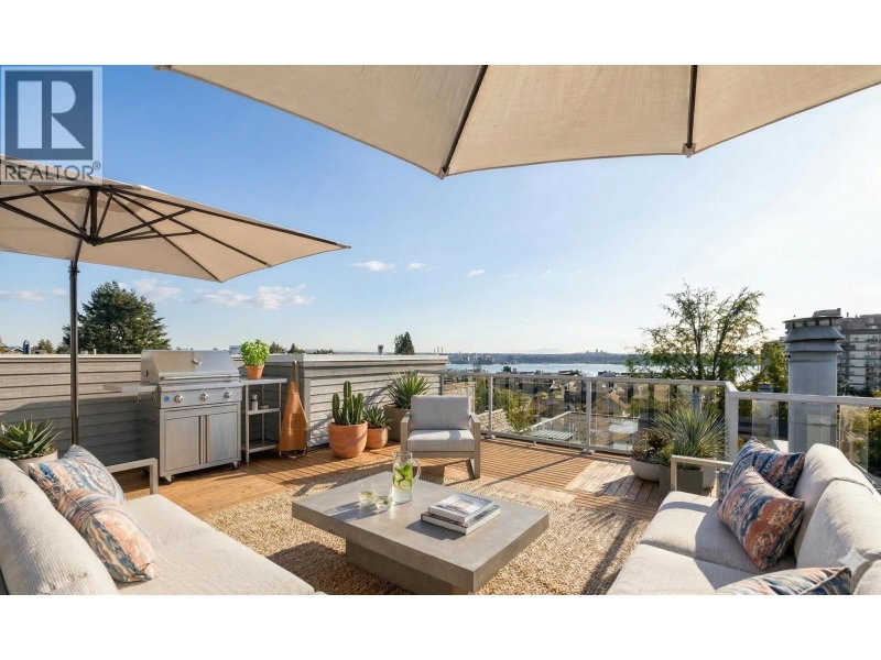 416 ST. GEORGES Avenue North Vancouver British Columbia, V7L 3H1 - 3 Bedrooms Condo For Sale