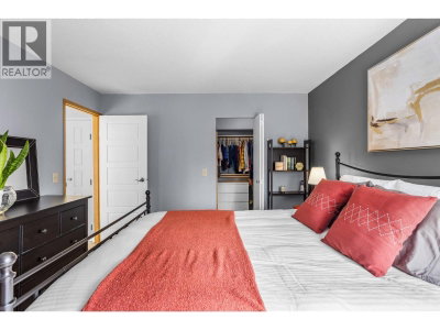 2983 WALTON Avenue | Coquitlam British Columbia | Slide Image Thirteen