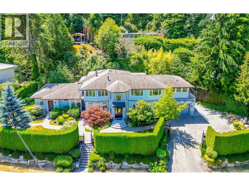 760 BURLEY Drive West Vancouver British Columbia, V7T 1Z6 - 5 Bedrooms Home For Sale