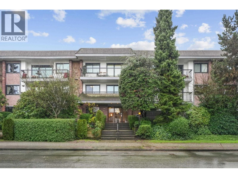444 6TH Avenue Vancouver British Columbia, V5T 1K6 - 3 Bedrooms Condo For Sale