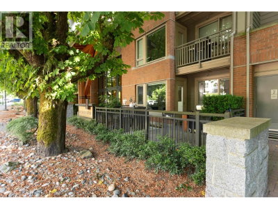 119 22ND Street | North Vancouver British Columbia | Slide Image Fifteen