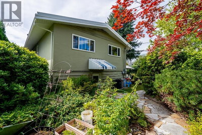 675 NEWPORT Street | Coquitlam British Columbia | Slide Image Thirty-two