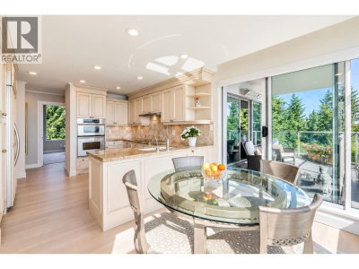 3131 DEER RIDGE Drive | West Vancouver British Columbia | Slide Image Nineteen