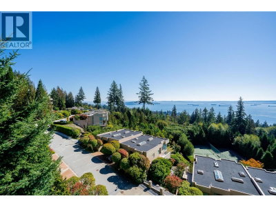 3131 DEER RIDGE Drive | West Vancouver British Columbia | Slide Image Thirty-three