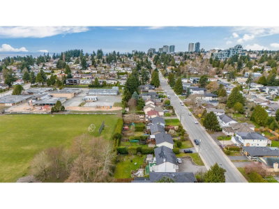15894 THRIFT Avenue | White Rock British Columbia | Slide Image Six