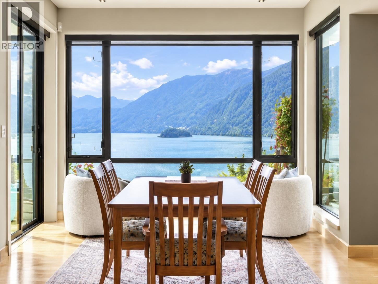 108 FURRY CREEK Drive, West Vancouver, British Columbia V8B 1A3