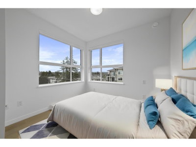 20695 EASTLEIGH Crescent | Langley British Columbia | Slide Image Three