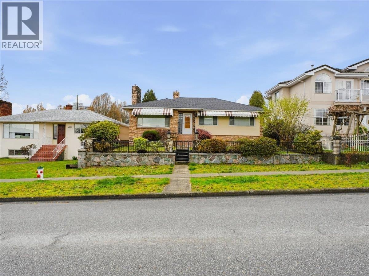 4009 UNION Street, Burnaby, British Columbia V5C 2W9
