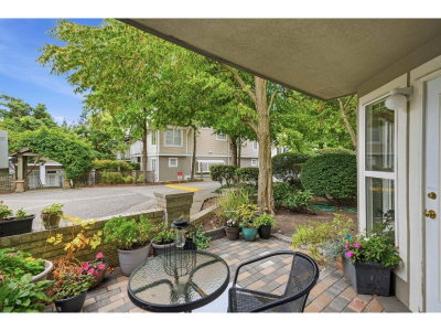 6557 121 Street | Surrey British Columbia | Slide Image Twenty-five
