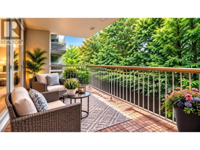 2012 FULLERTON Avenue | North Vancouver British Columbia | Slide Image Nine
