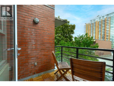 290 11TH Avenue | Vancouver British Columbia | Slide Image Seventeen