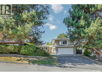 1167 VICTORY Drive | Port Moody British Columbia | Slide Image Three