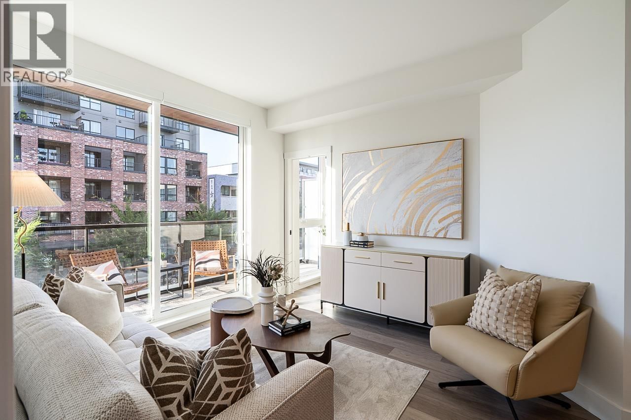 422 LAKEWOOD Drive, Vancouver, British Columbia V5L 0E8