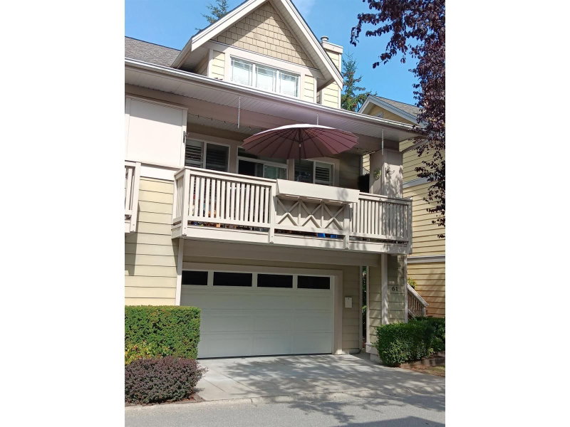 2588 152 Street Surrey British Columbia, V4P 3H9 - 3 Bedrooms Condo For Sale