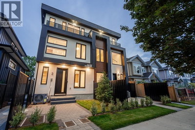 3638 NORMANDY Drive | Vancouver British Columbia | Slide Image Three