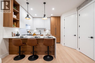3638 NORMANDY Drive | Vancouver British Columbia | Slide Image Nine