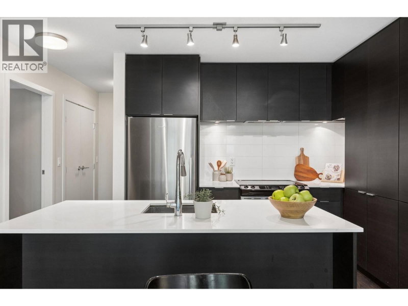 1679 LLOYD Avenue North Vancouver British Columbia, V7P 0A9 - 1 Bedroom Condo For Sale
