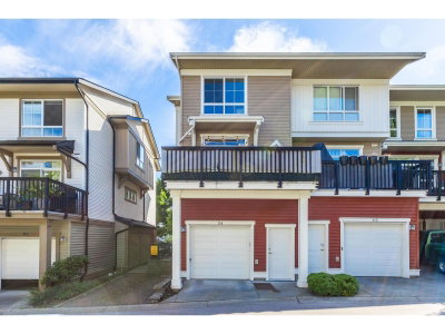 19505 68A Avenue | Surrey British Columbia | Slide Image Twelve