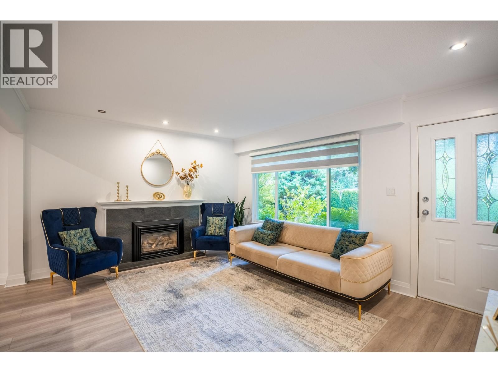 20955 118 Avenue, Maple Ridge, British Columbia V2X 2M6