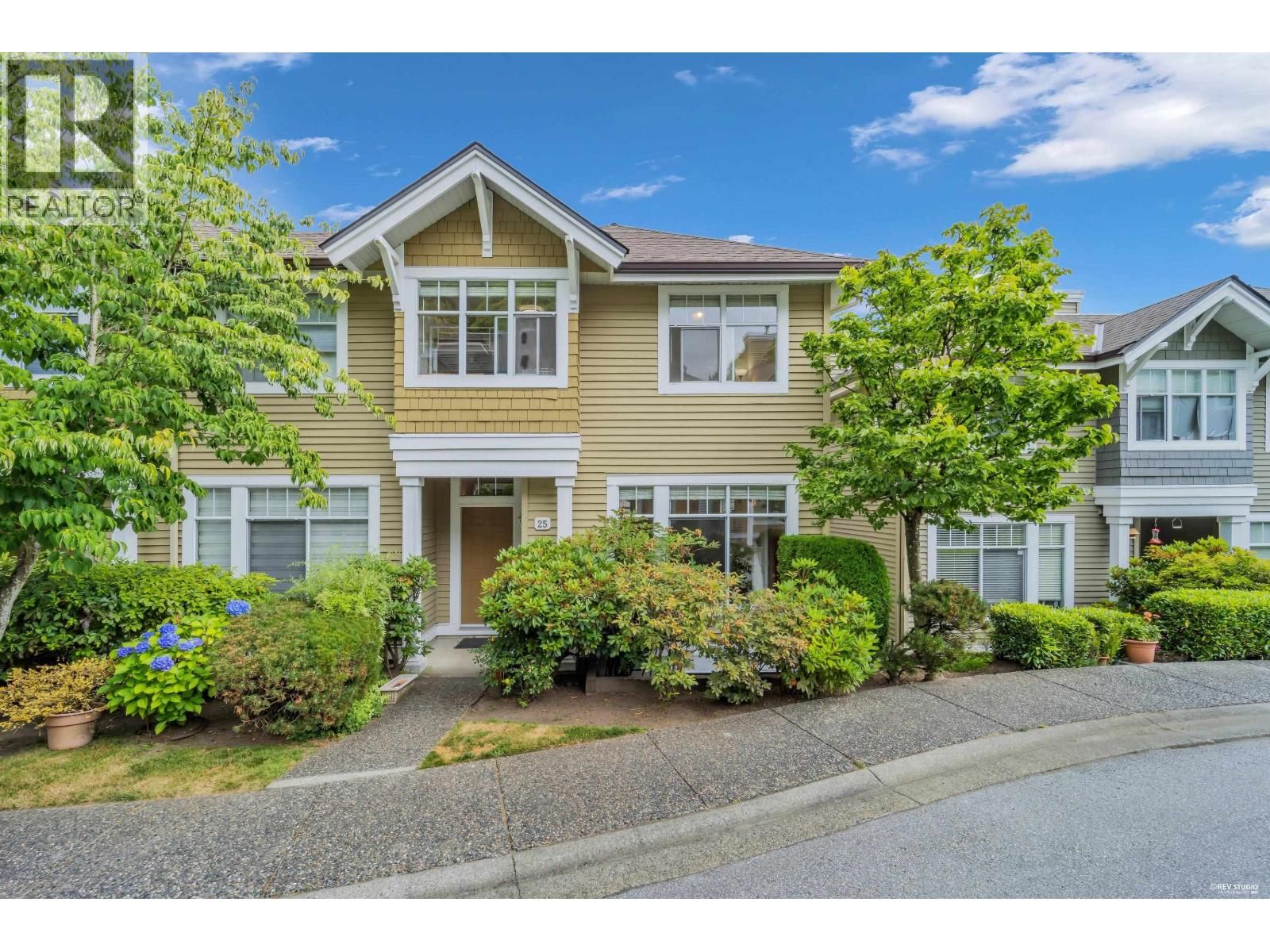 5298 OAKMOUNT Crescent, Burnaby, British Columbia V5H 4S2