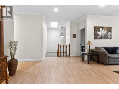 4503 FRANCES Street | Burnaby British Columbia | Slide Image Eight
