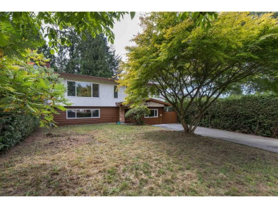 14036 102A Avenue | Surrey British Columbia | Slide Image Three