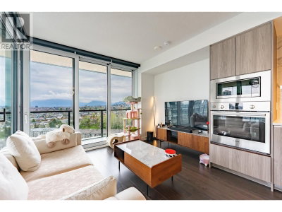 4890 LOUGHEED Highway | Burnaby British Columbia | Slide Image Ten