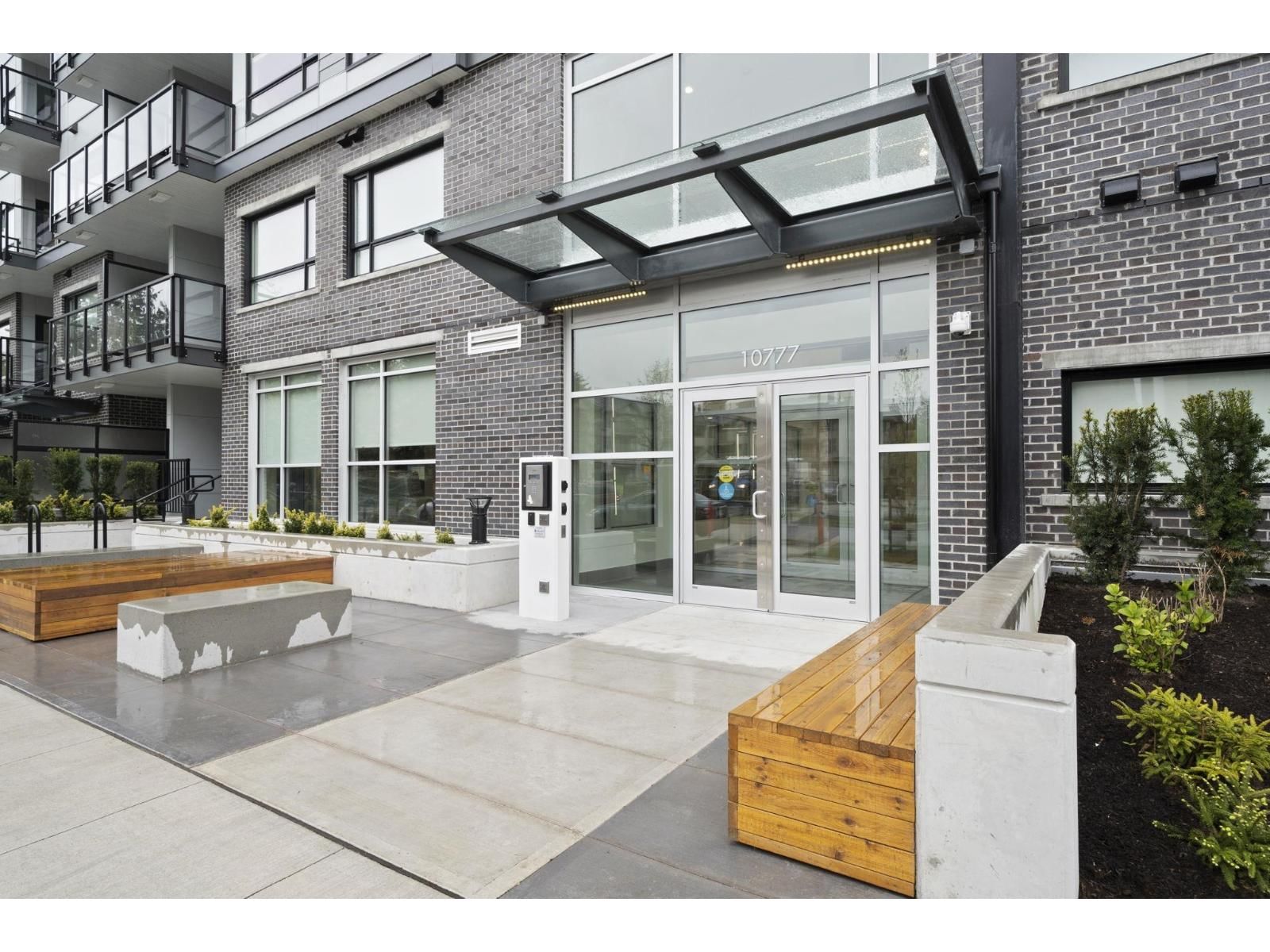 10777 138 Street, Surrey, British Columbia V3T 0T5