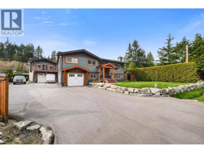 38101 CHESTNUT Avenue | Squamish British Columbia | Slide Image Thirty-six