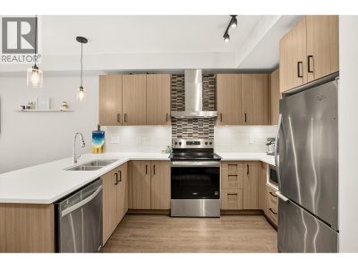 2460 KELLY Avenue | Port Coquitlam British Columbia | Slide Image Fourteen