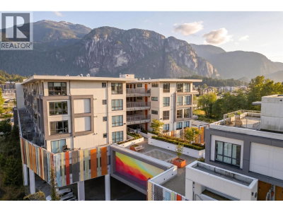 38362 BUCKLEY Avenue | Squamish British Columbia | Slide Image Twenty-five