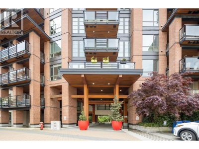 733 3RD Street | North Vancouver British Columbia | Slide Image Twenty-six