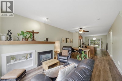 1266 STONEMOUNT Place | Squamish British Columbia | Slide Image Fifteen