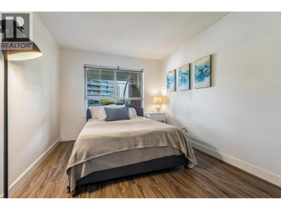 2088 BETA Avenue | Burnaby British Columbia | Slide Image Eleven