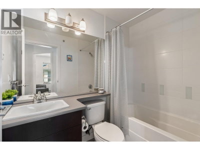 2088 BETA Avenue | Burnaby British Columbia | Slide Image Seventeen