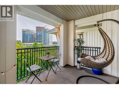 2088 BETA Avenue | Burnaby British Columbia | Slide Image Eighteen