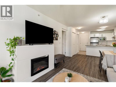 2088 BETA Avenue | Burnaby British Columbia | Slide Image Three