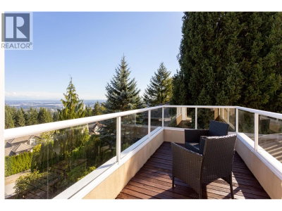 1535 PARKWAY Boulevard | Coquitlam British Columbia | Slide Image Twenty-nine