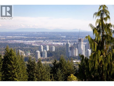 1535 PARKWAY Boulevard | Coquitlam British Columbia | Slide Image Thirty