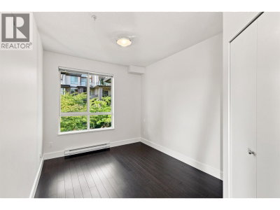 7478 BYRNEPARK Walk | Burnaby British Columbia | Slide Image Thirteen