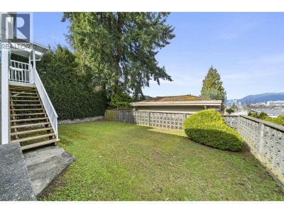 3783 PRICE Street | Burnaby British Columbia | Slide Image Thirty-three