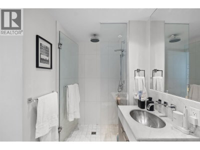 788 RICHARDS Street | Vancouver British Columbia | Slide Image Twelve