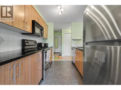3260 ST JOHNS Street | Port Moody British Columbia | Slide Image Fifteen